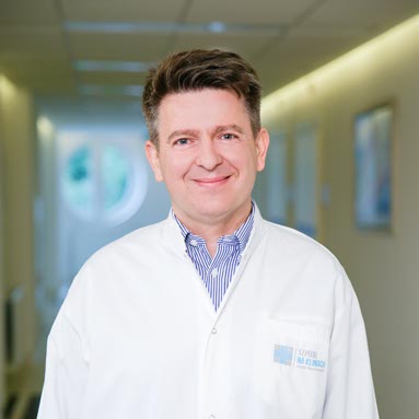 Dr n. med. Aleksander Kania, Specjalista chorób wewnętrznych i chorób płuc