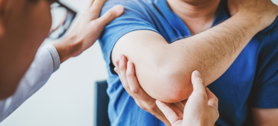 Neuropatia uciskowa nerwu łokciowego objawy, diagnostyka i leczenie. Neurochirurg wyjaśnia. 