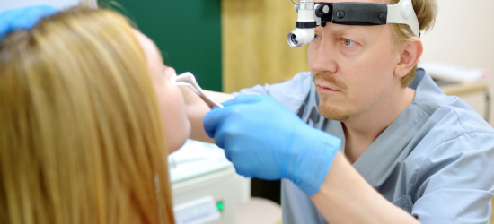 Polipy nosa - przyczyny, objawy i leczenie. Jak rozpoznać ten częsty problem