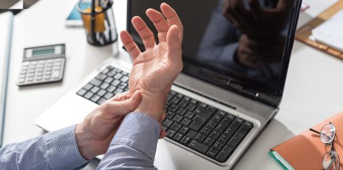 ciesn-nadgarstka-przyczyny-objawy-diagnostyka-i-metody-leczenie-1