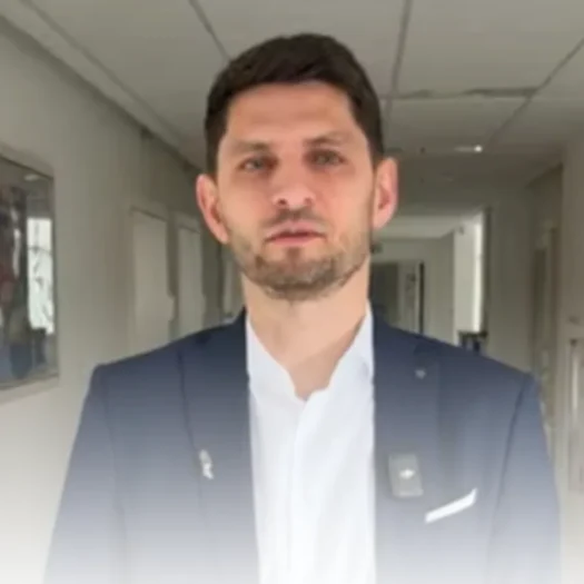 mateusz-job