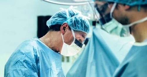 operacyjne-leczenie-przepuklin-ktora-metode-wybrac-2