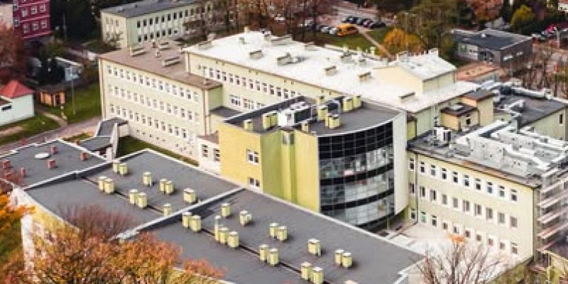 pierwszy-zabieg-z-uzyciem-robota-w-sp-zoz-w-kedzierzynie-kozlu-dzieki-neo-hospital-nowoczesna-medycyna-w-sluzbie-pacjentow-1
