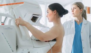 profilaktyka-raka-piersi-czyli-jak-poprawnie-samemu-badac-piersi-i-jakie-inne-badania-wykonac