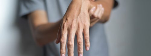 tezyczka-skurcze-drzenie-rak-i-niepokoj-jakie-sa-jej-przyczyny-i-jak-ja-leczyc-1