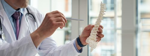 zlamania-kregoslupa-diagnostyka-leczenie-i-rehabilitacja-1