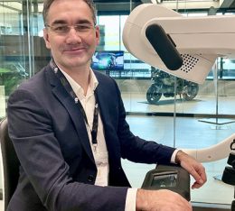 nowe generacje robotow chirurgicznych przyspiesza rozwoj rynku