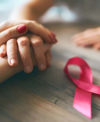 w jakim wieku kobiety najczesciej choruja na raka piersi